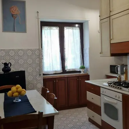Дом отдыха Maison Chrilo, *